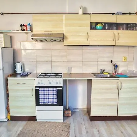 דירה A Private In Center In